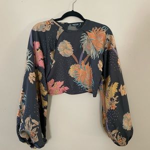 Nasty Gal Cropped blouse